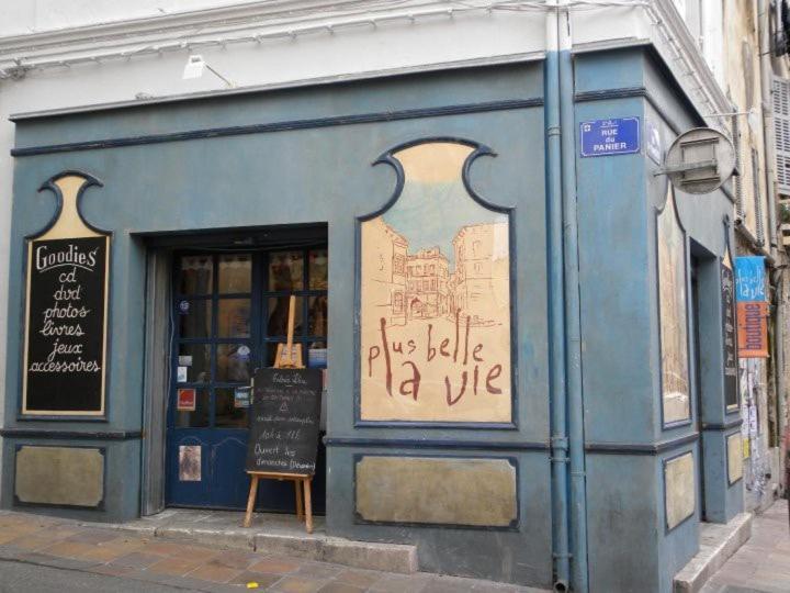 T2 Cosy, Vue Exceptionnelle, Hypercentre, 5mn Gare * Marseille