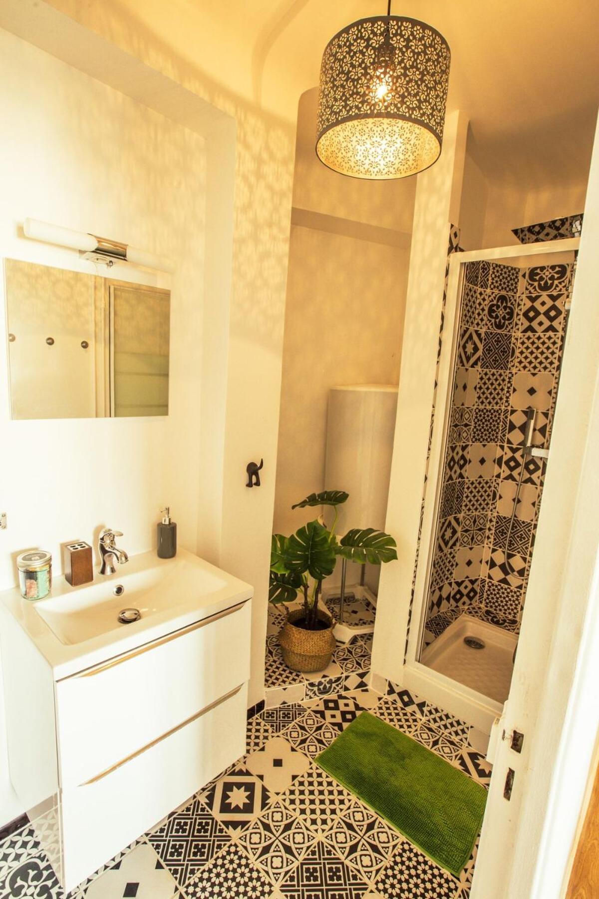 T2 Cosy, Vue Exceptionnelle, Hypercentre, 5mn Gare Apartment Marseille