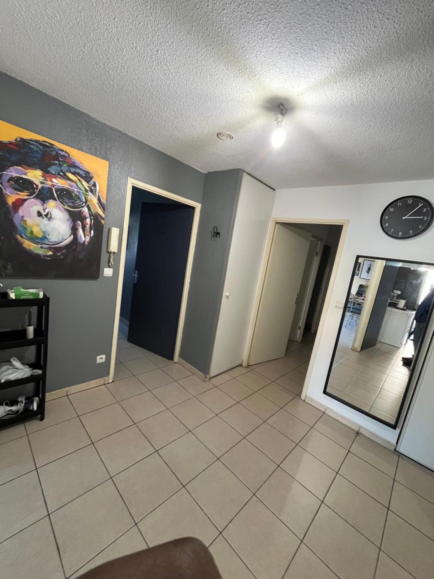 Spacieux Piscine Apartment