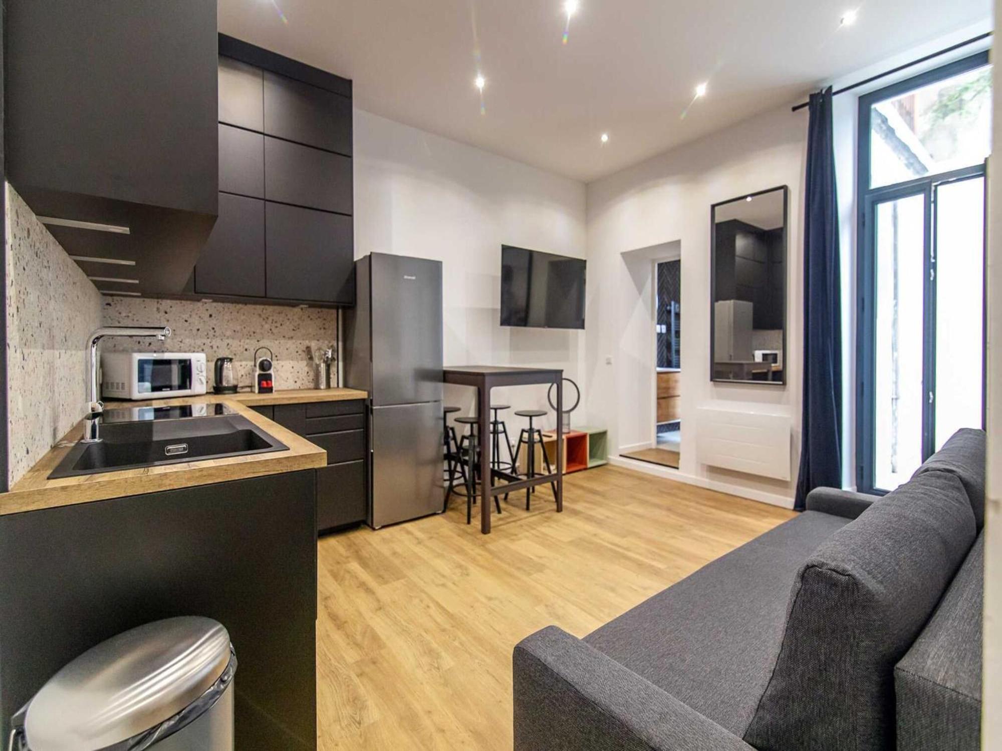 Cosy With Terrace -1br 4p- Apartment Marseille