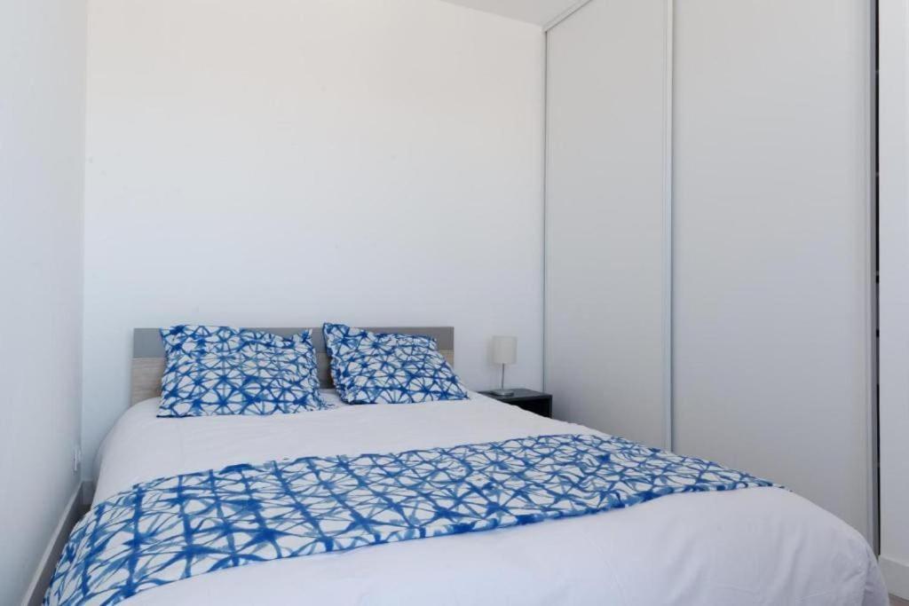 4 8 Personnes St Charles Marseille