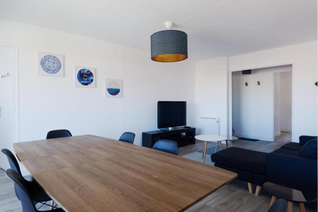 4 8 Personnes St Charles * Marseille