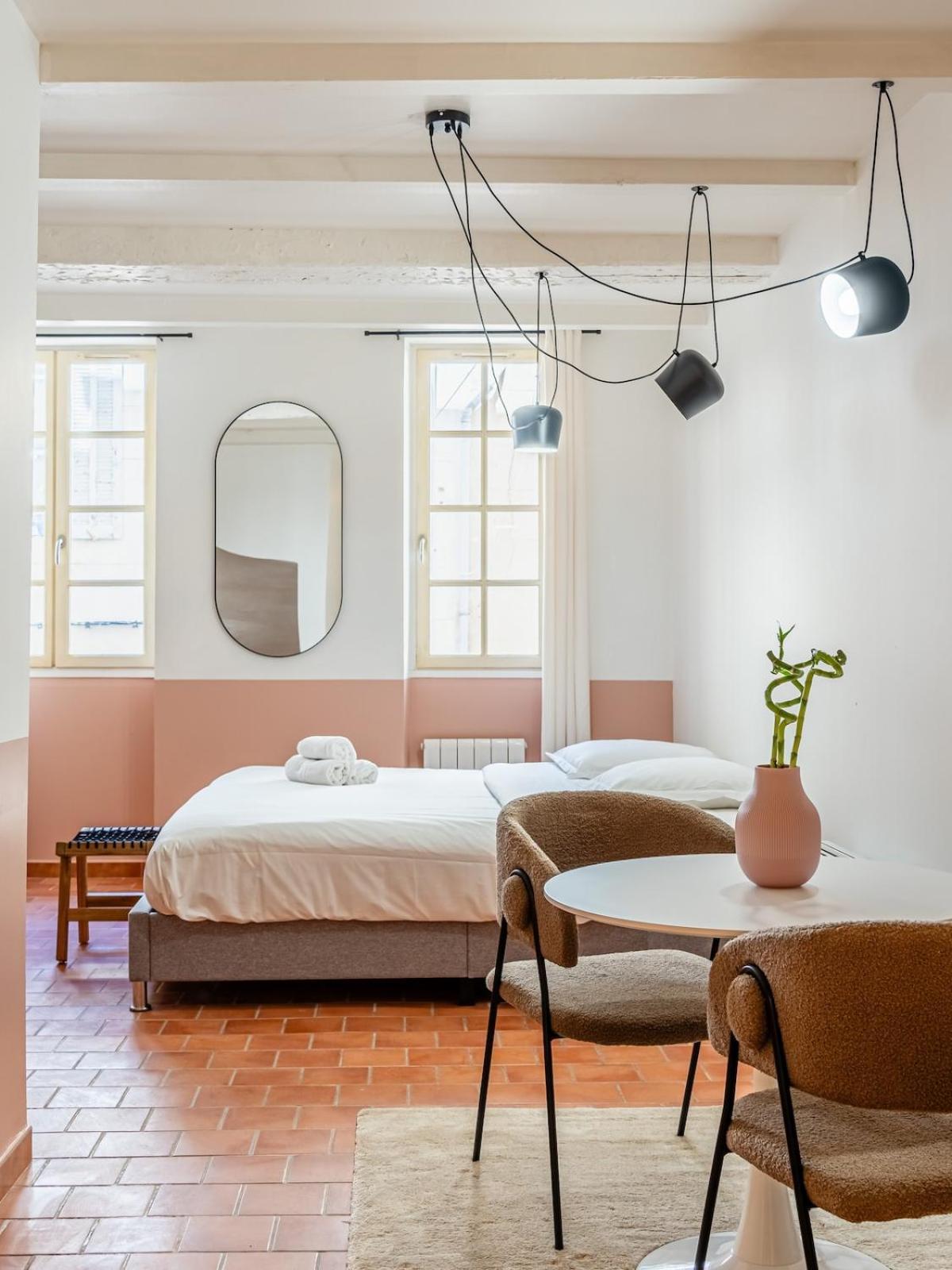 Plein Coeur Historique Vieille Ville Apartment Marseille