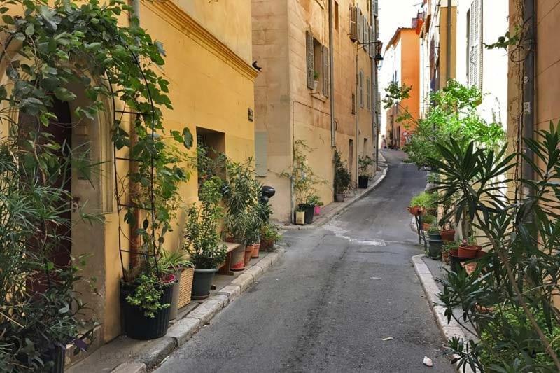 Apartment Happy - Cozy Flat In The Historical Center