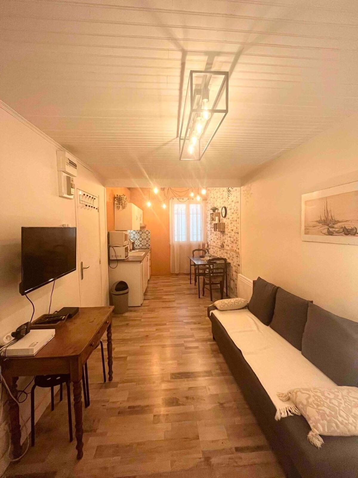 Happy - Cozy Flat In The Historical Center Apartment *