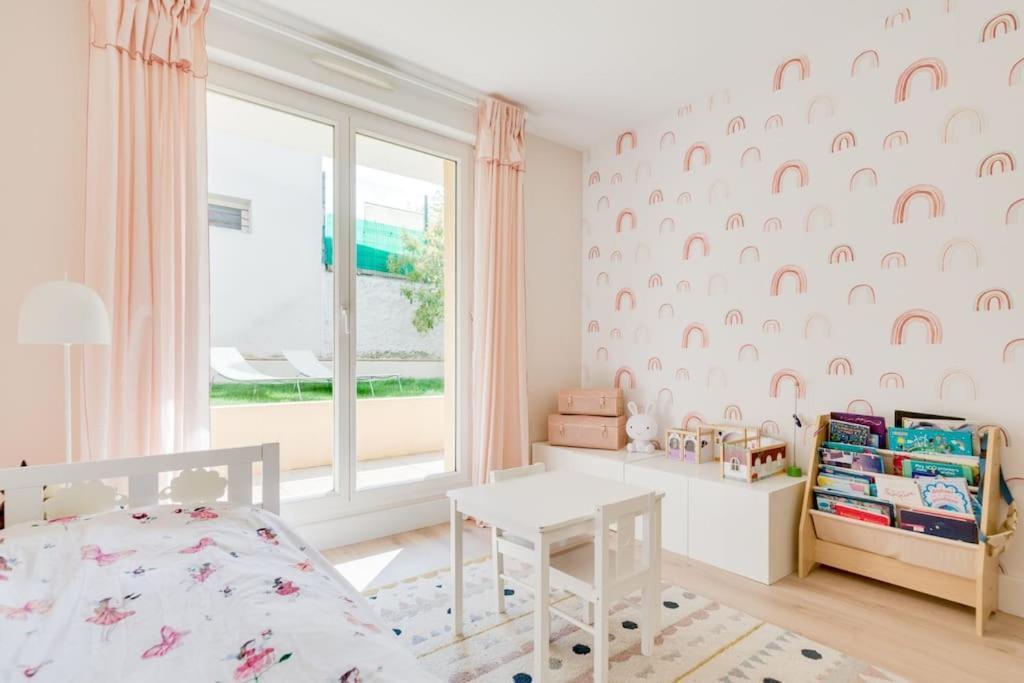 Bel Lumineux Avec Jardin, 3 Pour 5 Personnes Apartment Marseille