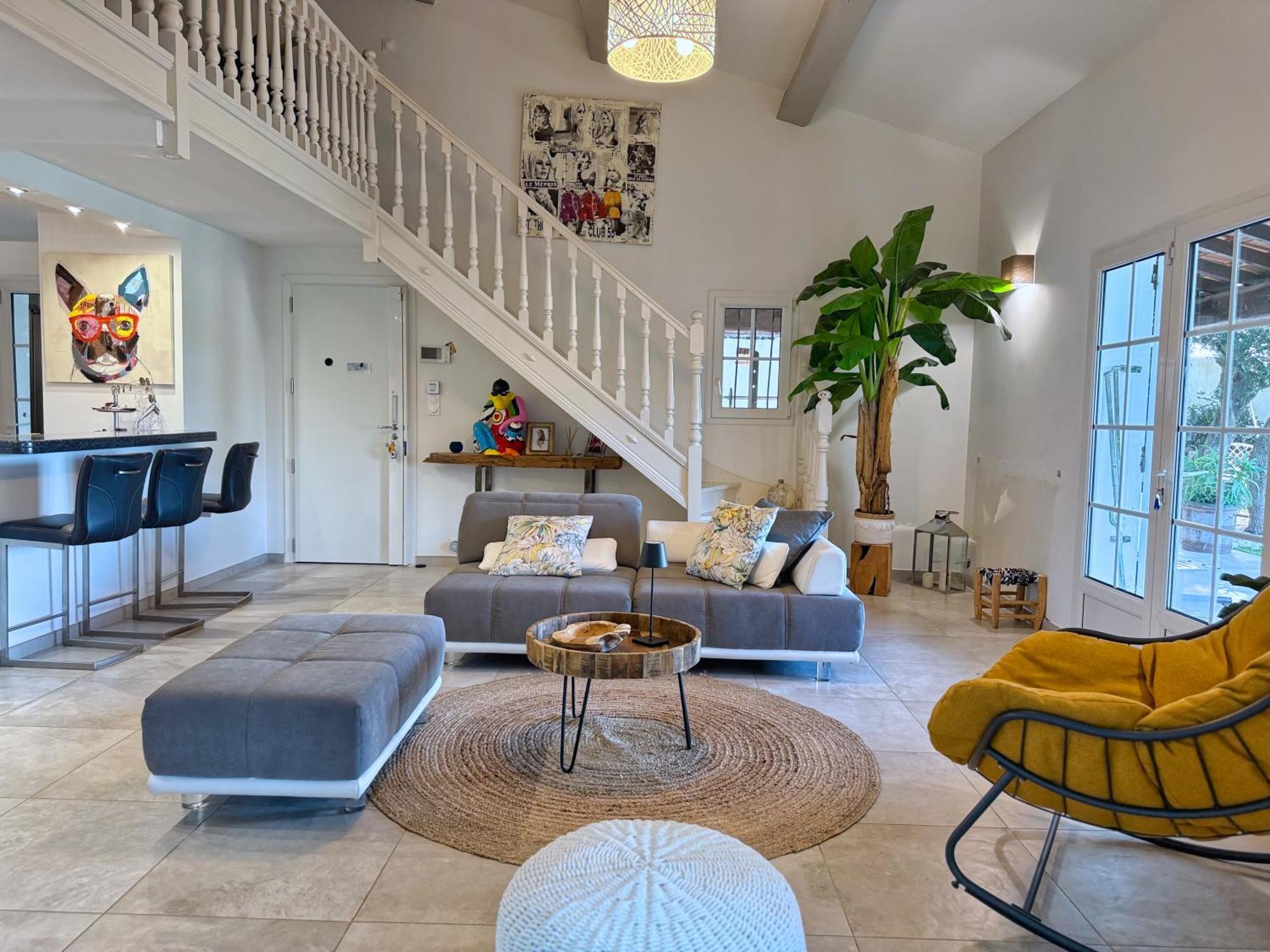 Villa Prestige 5 Etoiles, Piscine, Jacuzzi & Vue - Climatisation Marseilles