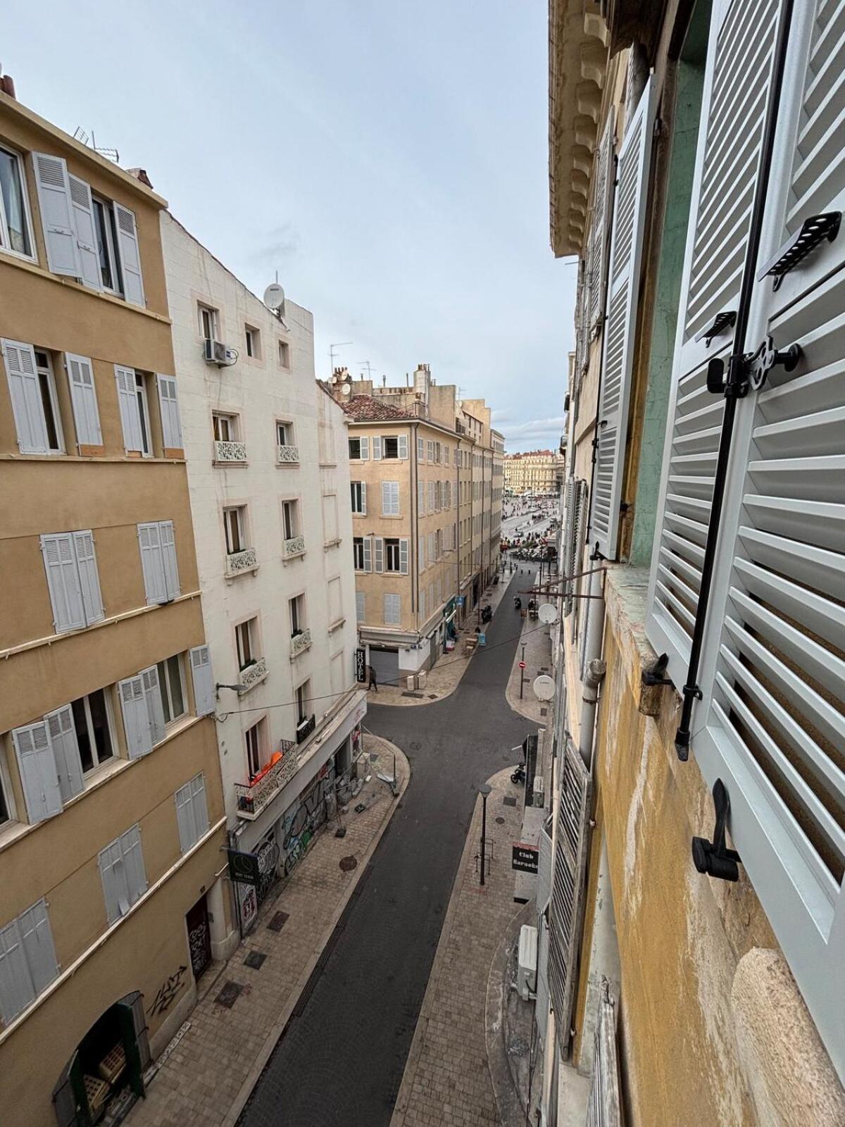 Le Carre D'opera * Marseille