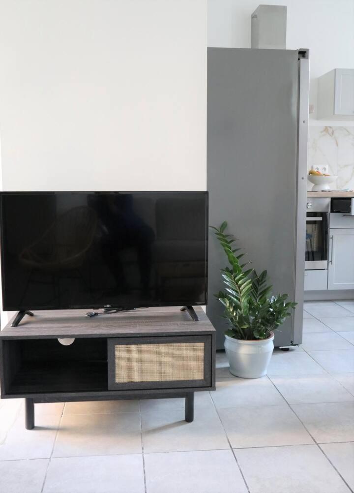 Confortable Longchamp 40 M2 Apartment *