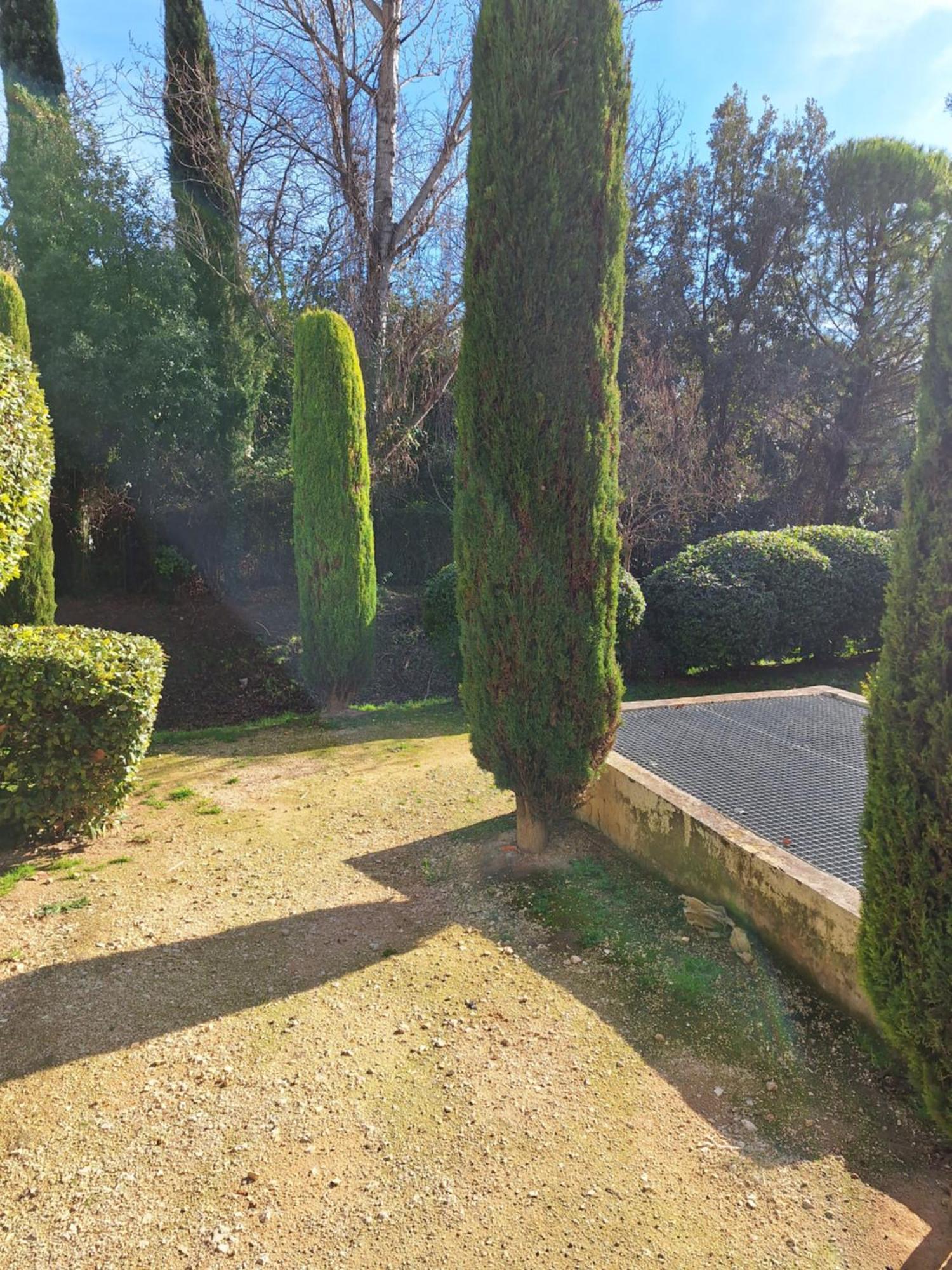 Parc De La Roseraie