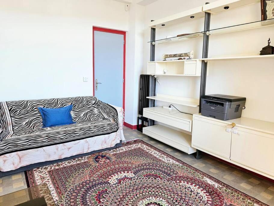 3 Bedroom With Beautiful View Old Port Marseilles