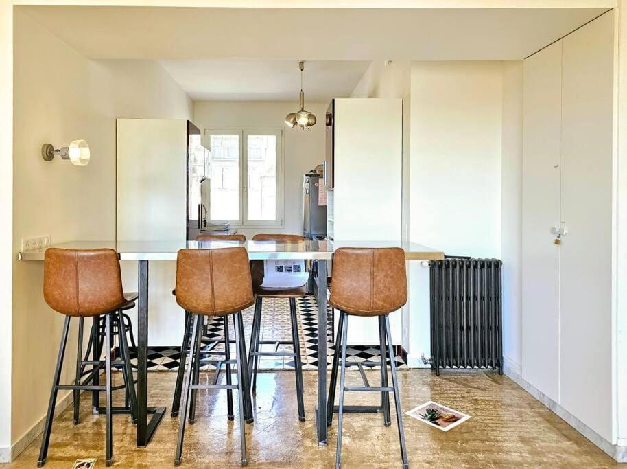 3 Bedroom With Beautiful View Old Port * Marseille