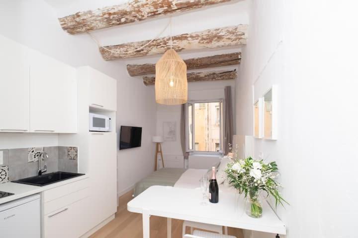 Design Vieux Port Equipe Climatise Apartment *