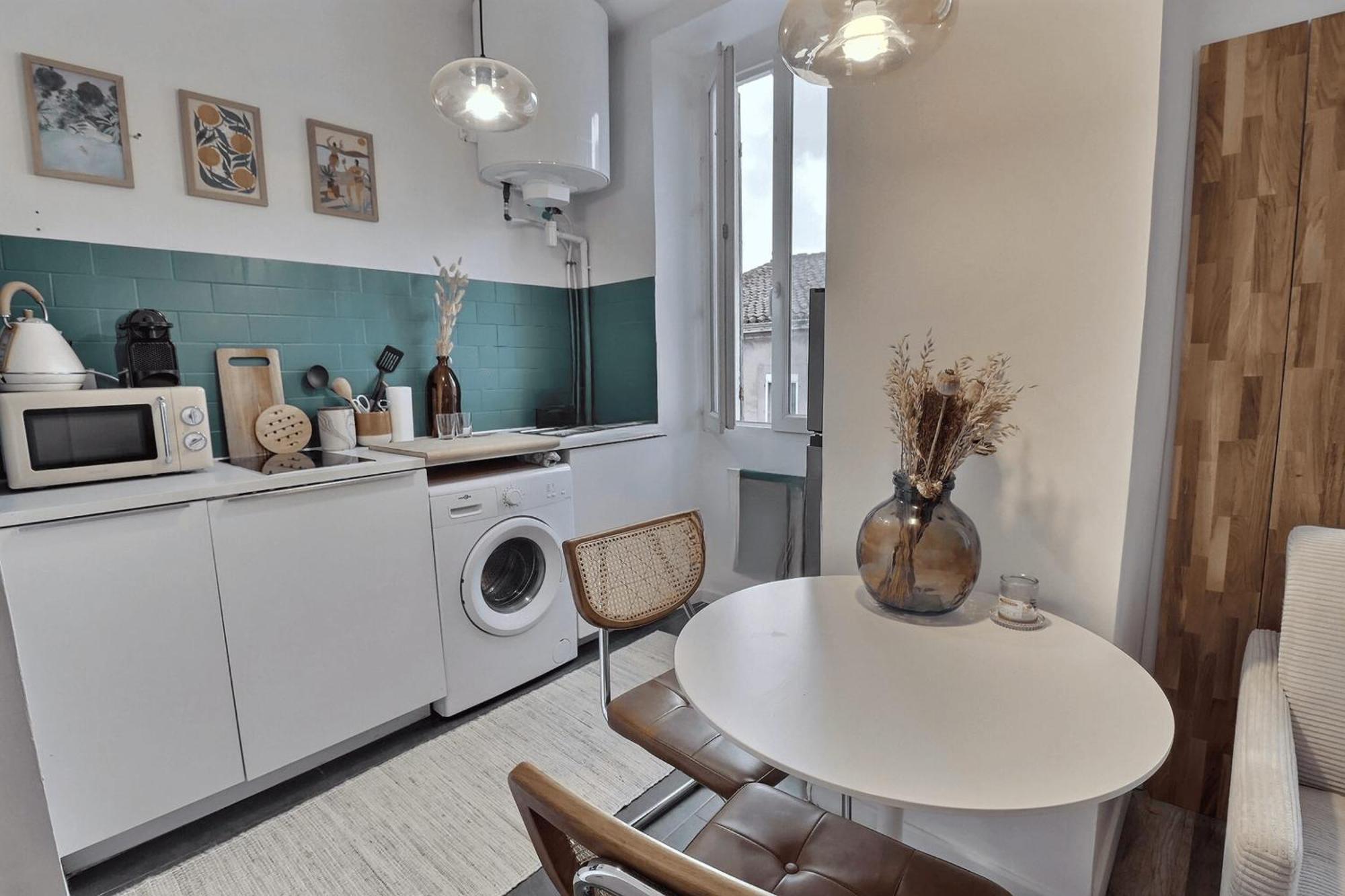 Charming T2 Of 30 M2 In The 4th - Marseille