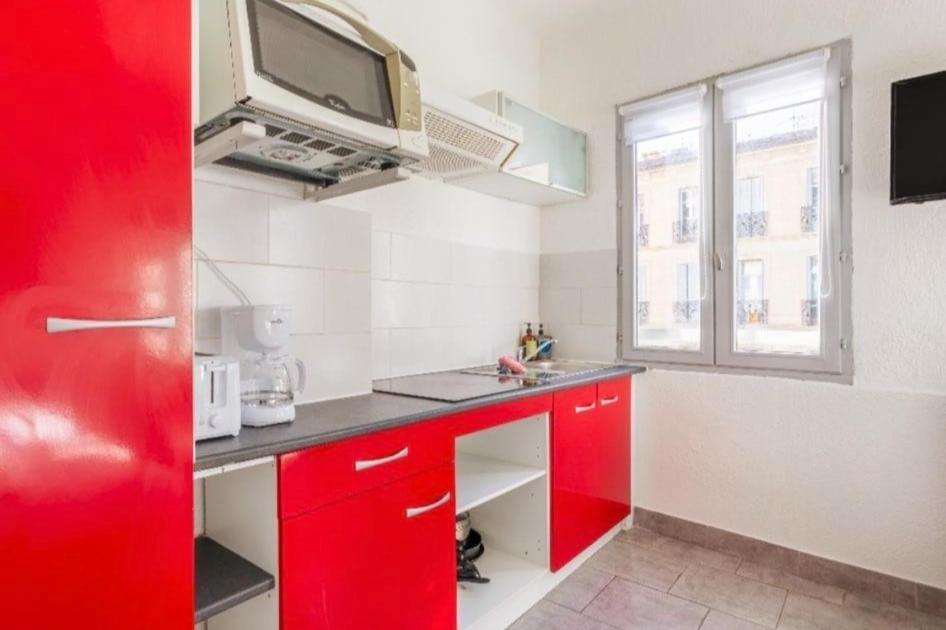 Mignon Pour 2 Pers, Quartier Metro A 1min Apartment