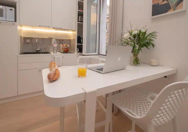 Apartment Design Vieux Port Equipe Climatise