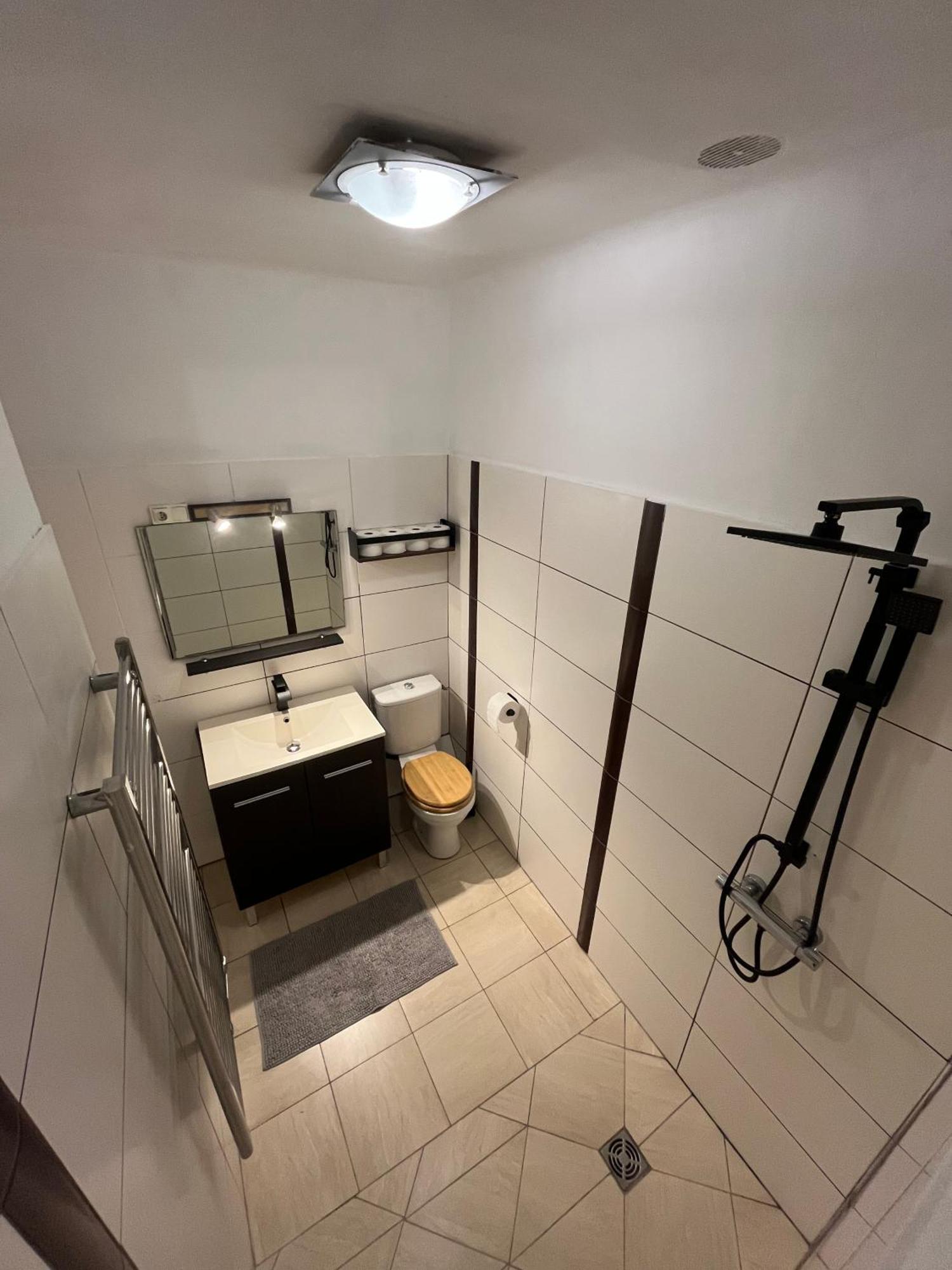 Chez Bedros Apartment *