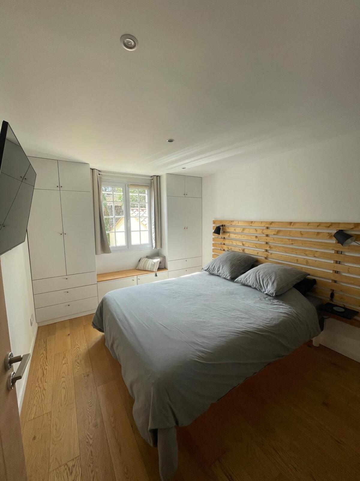 Villa Beautiful Family House With Garden And Pool In A Quiet Area Marseille