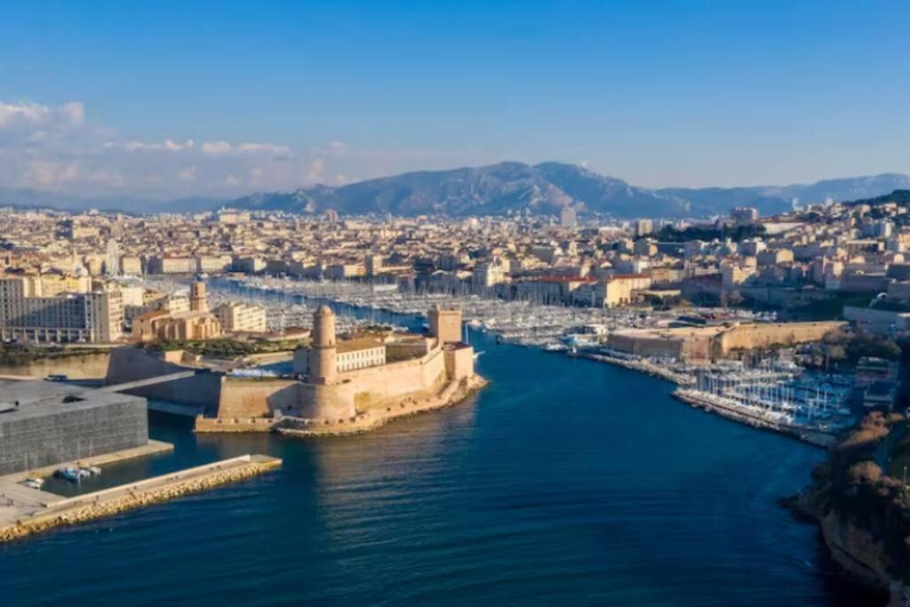 Appartement Captain's Spectacular View On Old Port *aircon Marseilles