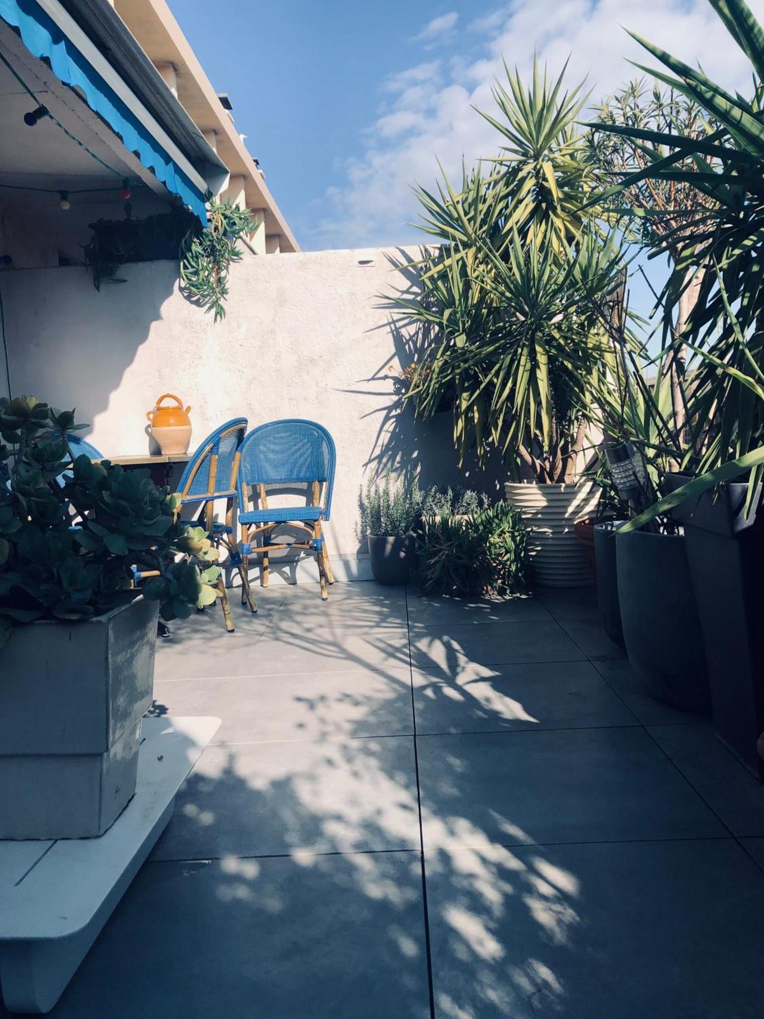 Joliette Panier, Vue Et Terrasse T1 Marseille