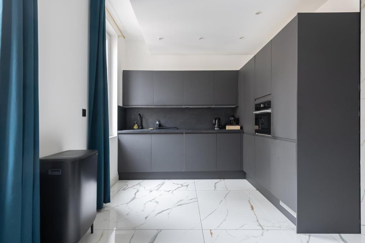 Apartment Bel St Fe, Moderne Et Pour 2 Personnes