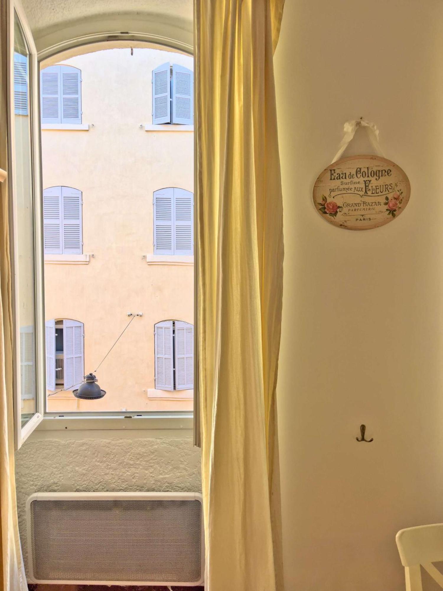 Vieux-port : Cozy, Calme Et Pratique Appartement