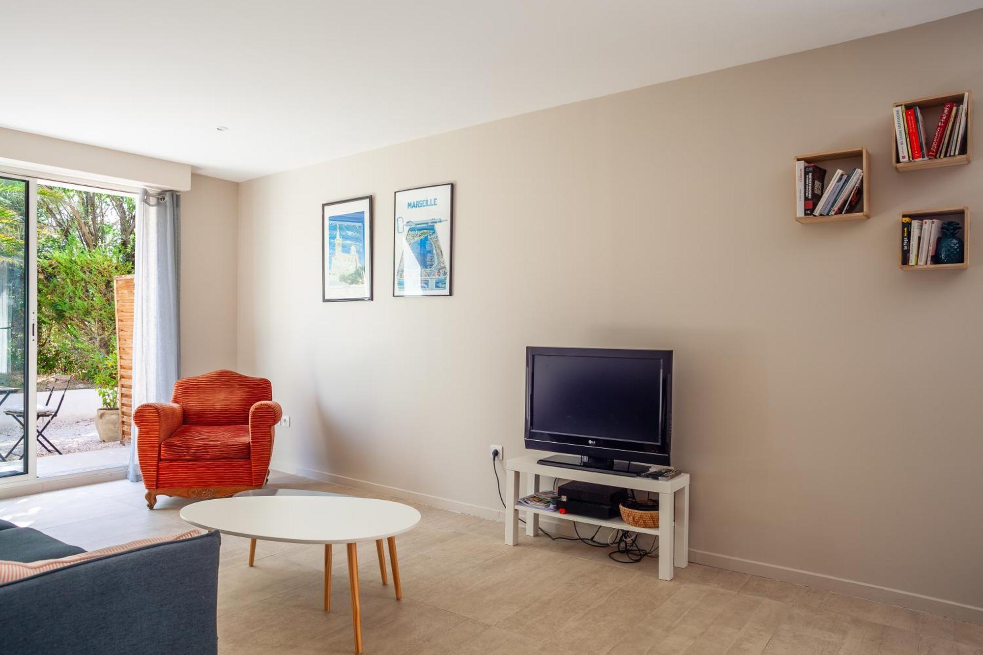 Cocon Avec Piscine Et Jardin Appartement Marseilles
