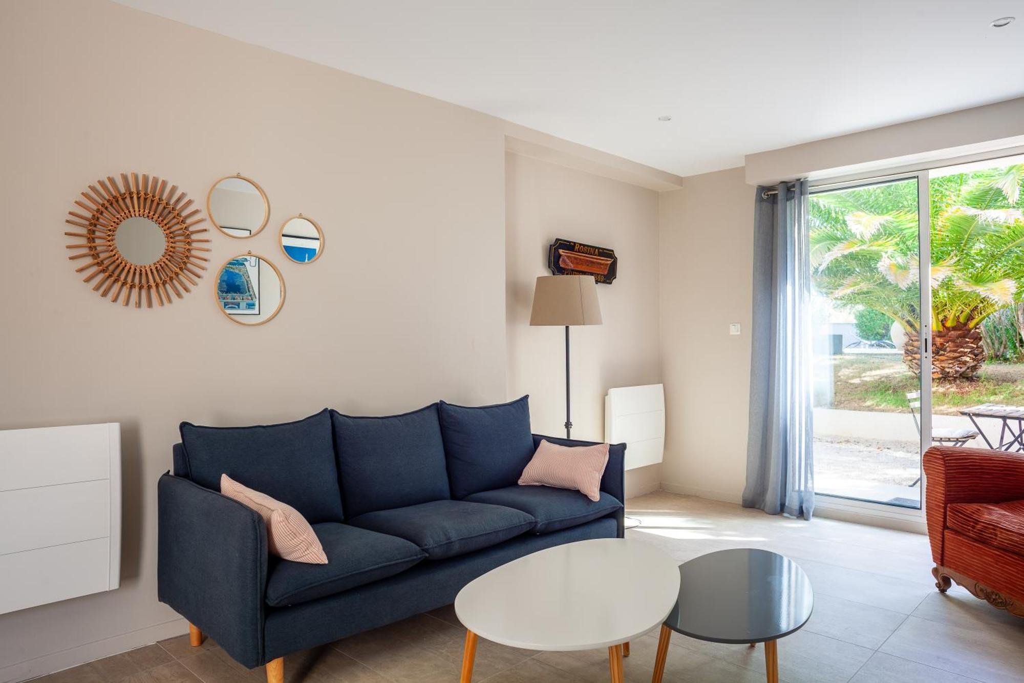 Cocon Avec Piscine Et Jardin *