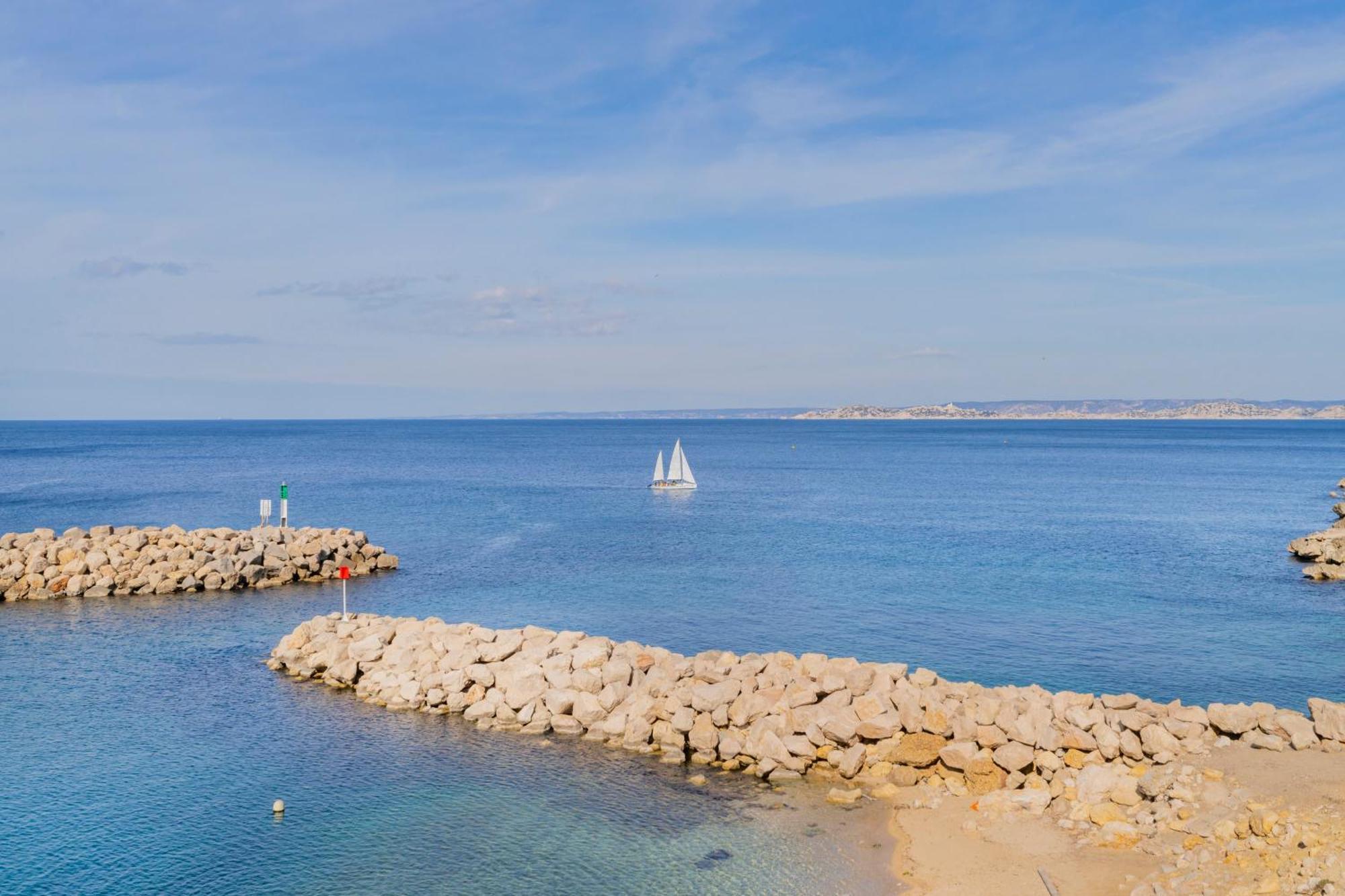 Les Goudes, Acces Direct A La 4 Marseille