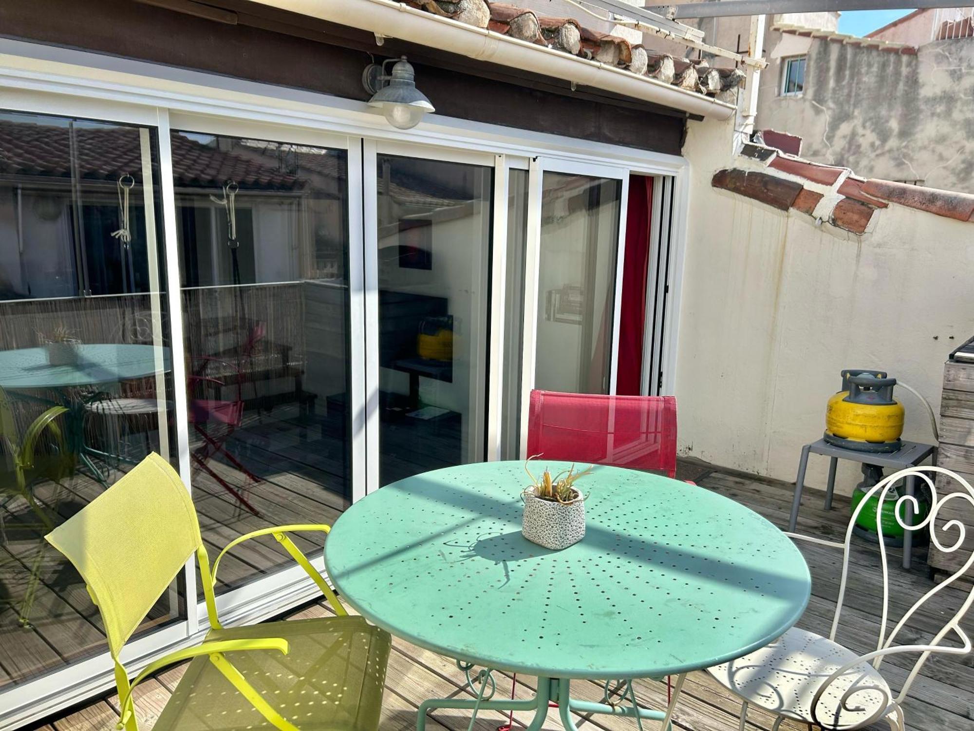 Le Panier - Joli Duplex Centre Historique Avec Grande Terrasse Et Balneo Proche Vieux Port Apartment Marseille