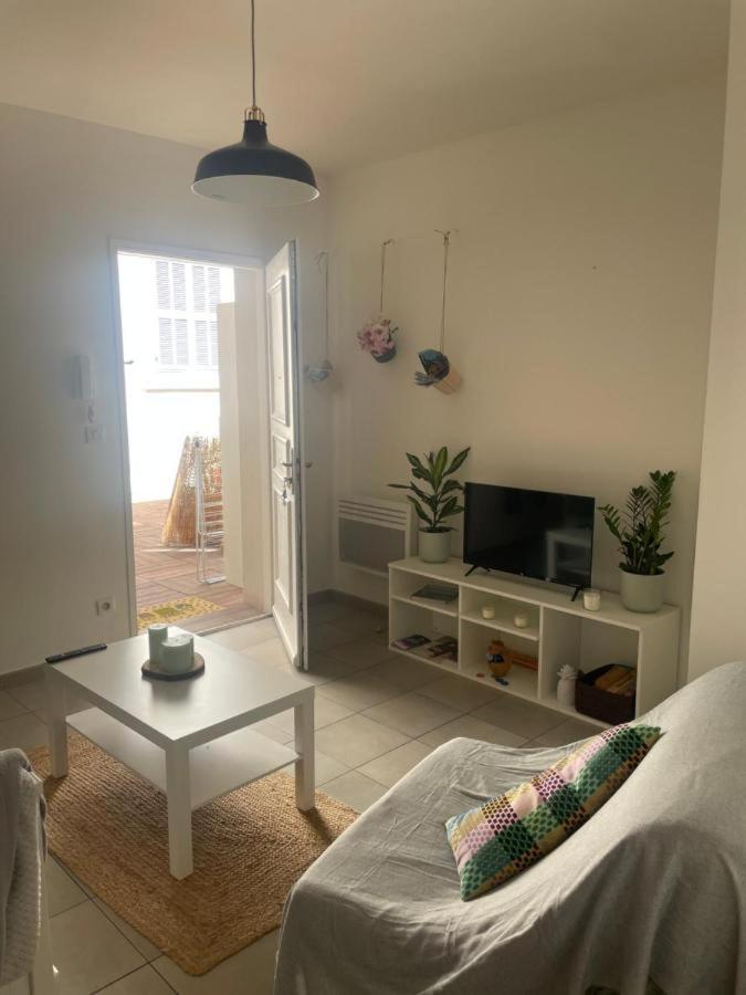 Vieux Port Chez Fanette Apartment Marseille