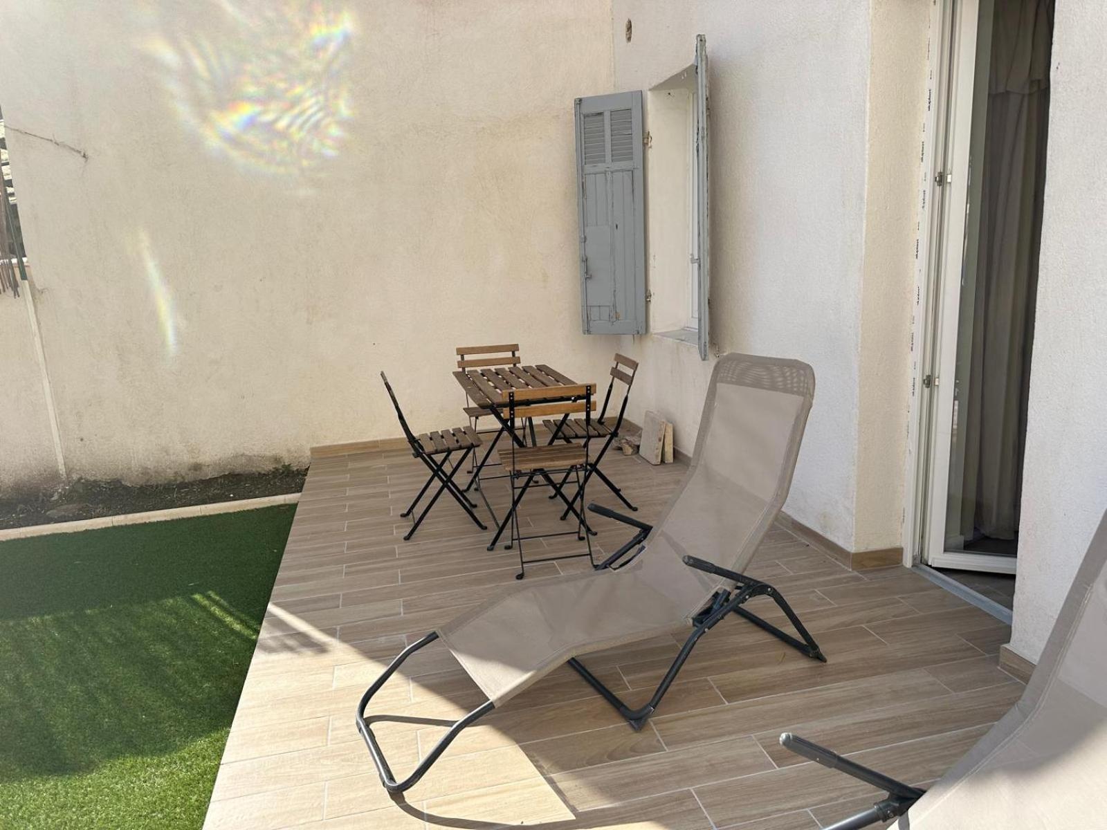 Apartment Escapade Marseillaise Proche De La Plein Sud Avec Jardin Prive - Clim & Wifi Gratuit Marseilles