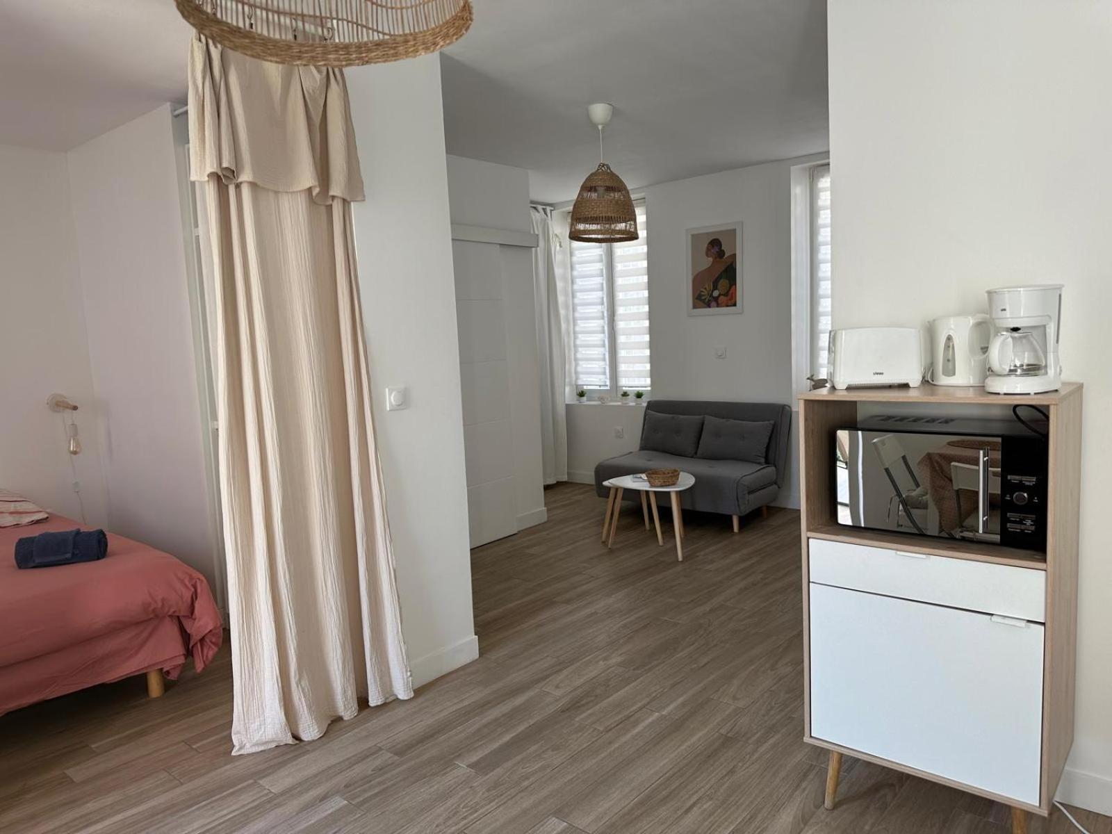 Apartment Escapade Marseillaise Proche De La Plein Sud Avec Jardin Prive - Clim & Wifi Gratuit