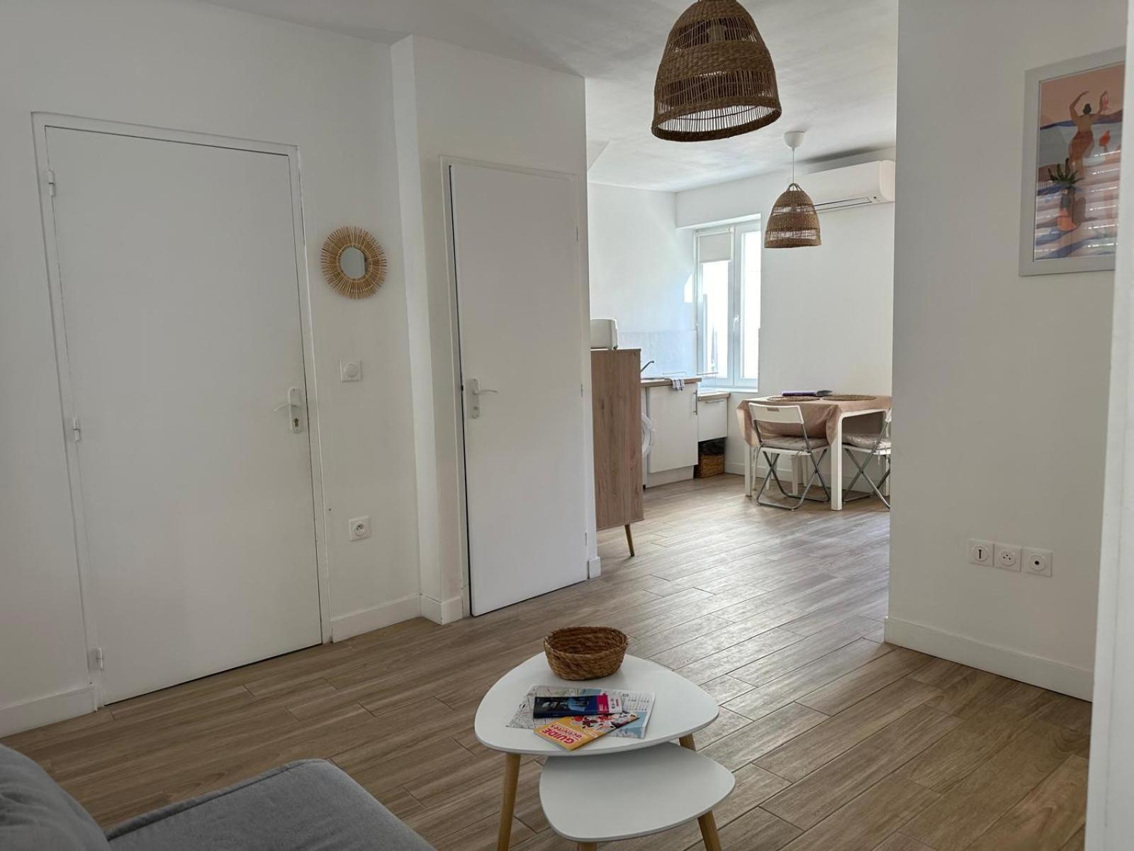 Escapade Marseillaise Proche De La Plein Sud Avec Jardin Prive - Clim & Wifi Gratuit * Marseilles