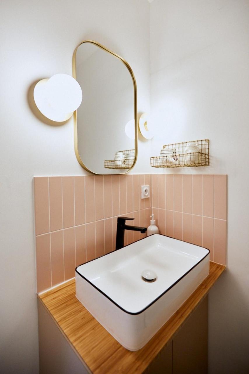 Apartment Refait A Neuf Entre Et Vieux Port