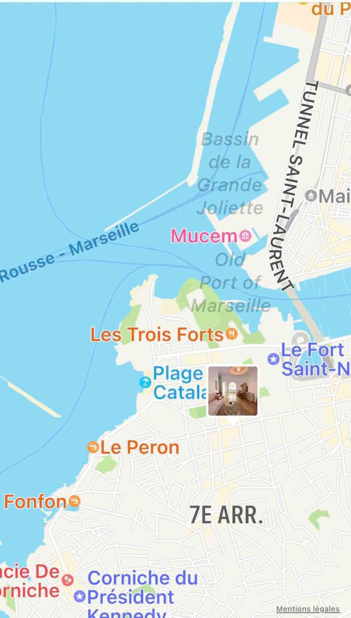 Refait A Neuf Entre Et Vieux Port Marseilles