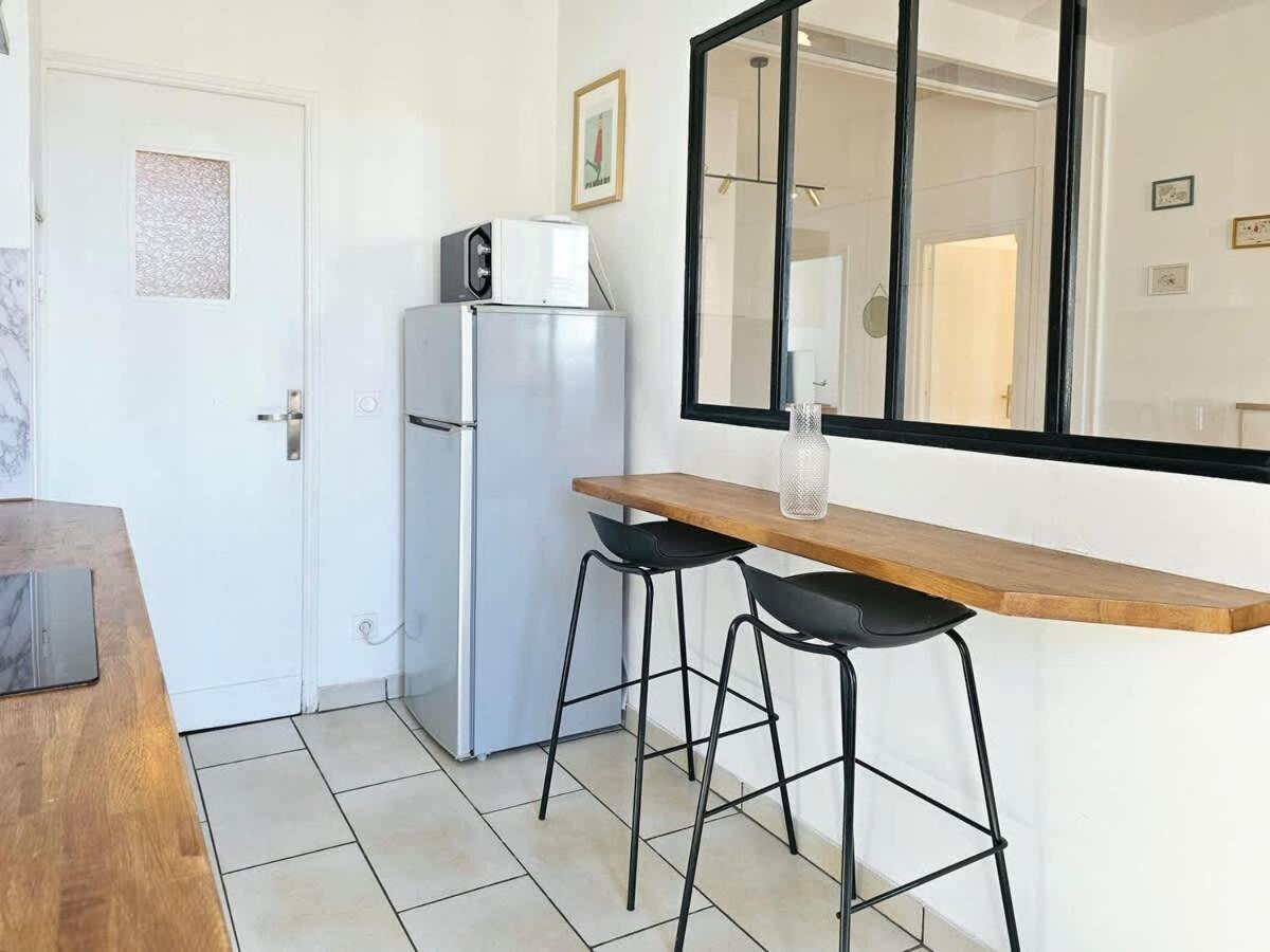 Apartment Seduisant 3 Avec Vue Sur Le Vieux-port Et Proche Du Panier *