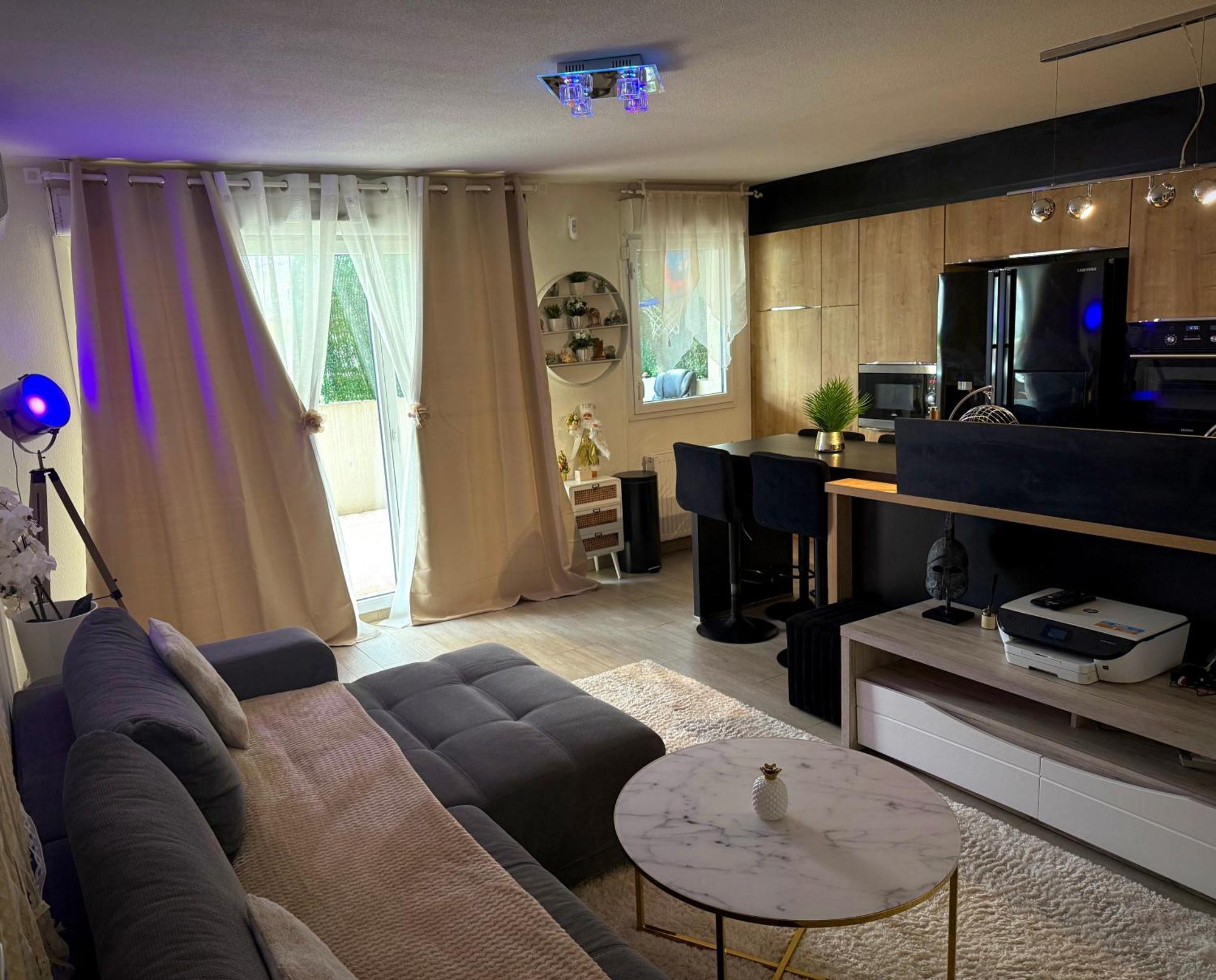Pied-A-Terre De Reve A Marseille - Confort & Style & Moderne & Equipe & Cosy Căn hộ *
