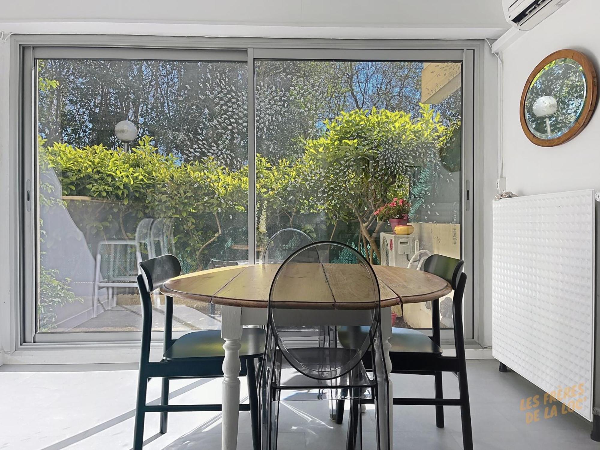 Appartement Lumineux En Rez De Jardin & Terrasse - Les Freres De La Loc' *