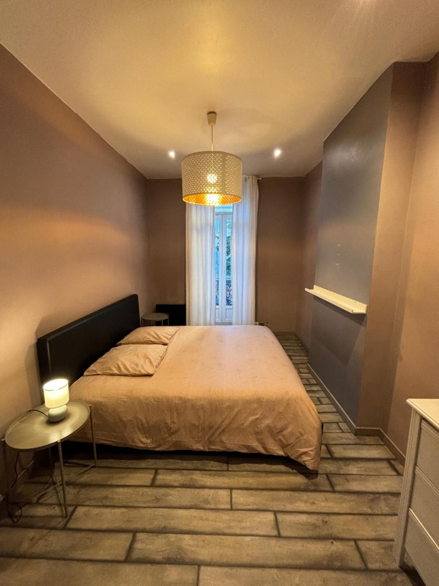 T2 Cosy Proche Commodites Apartamento