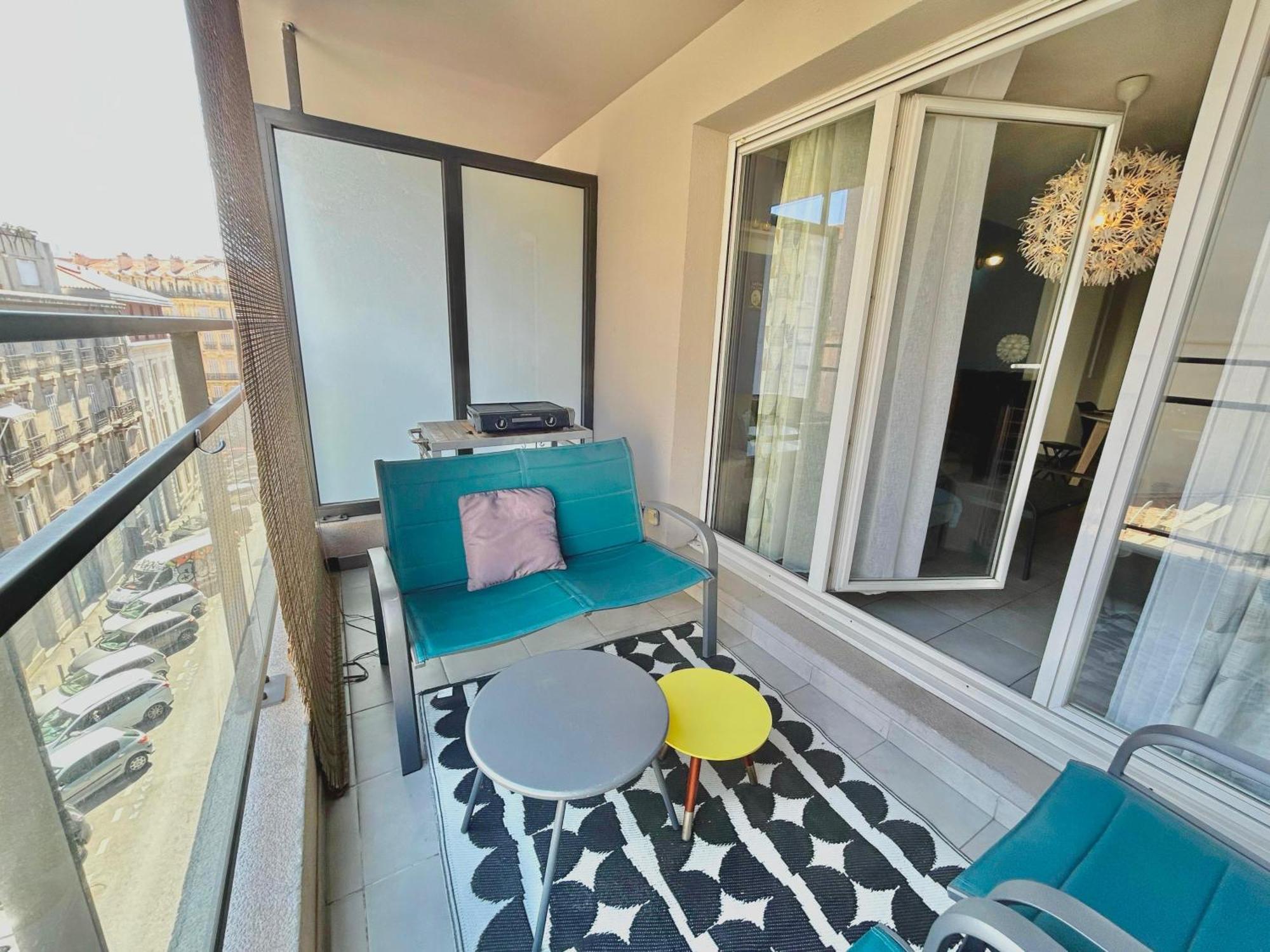Le 13or - De Charme En Plein Centre Avec Parking Et Jolie Terrasse - Panier Joliette Vieux Port *