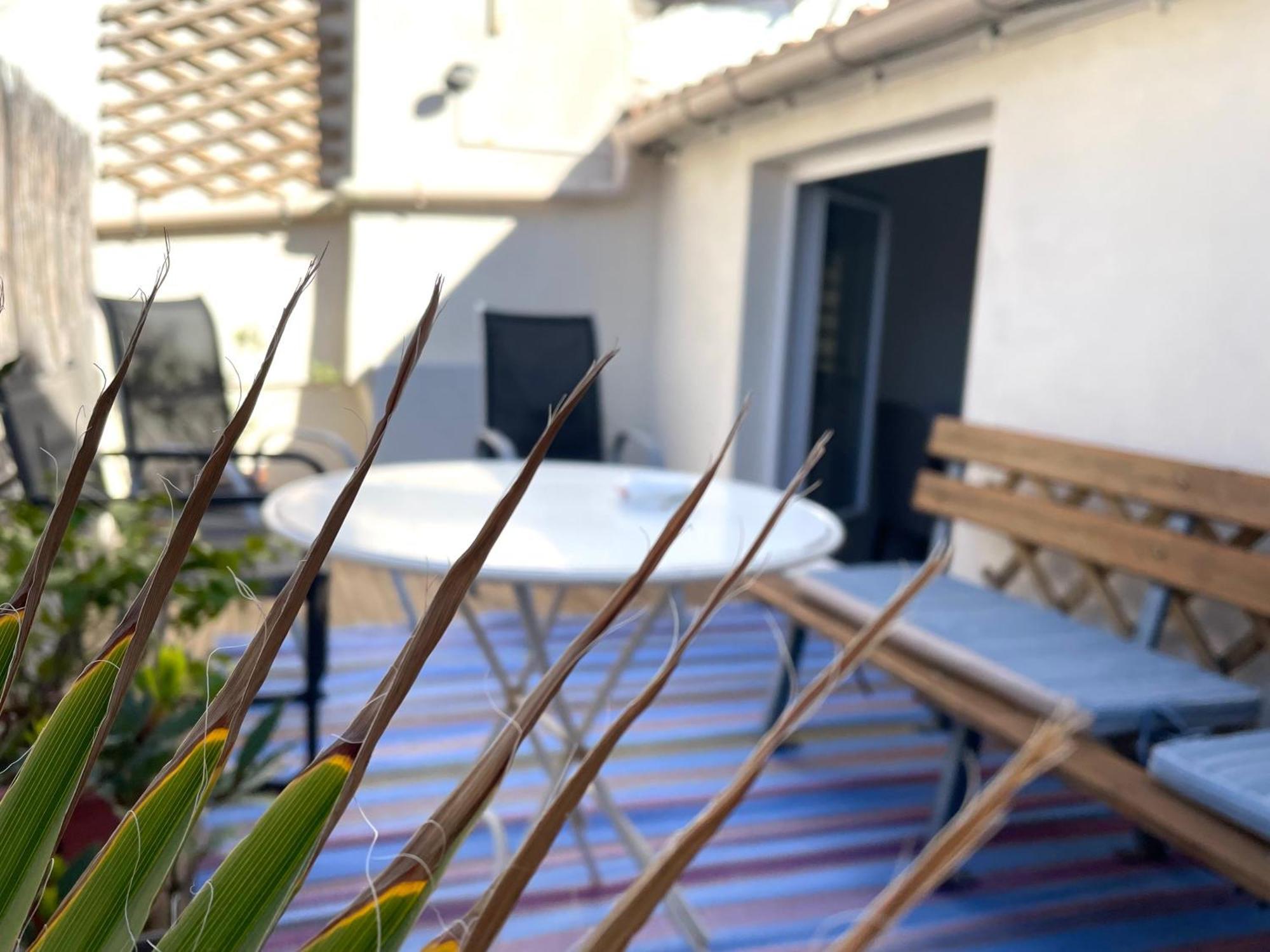 Avec Terrasse *