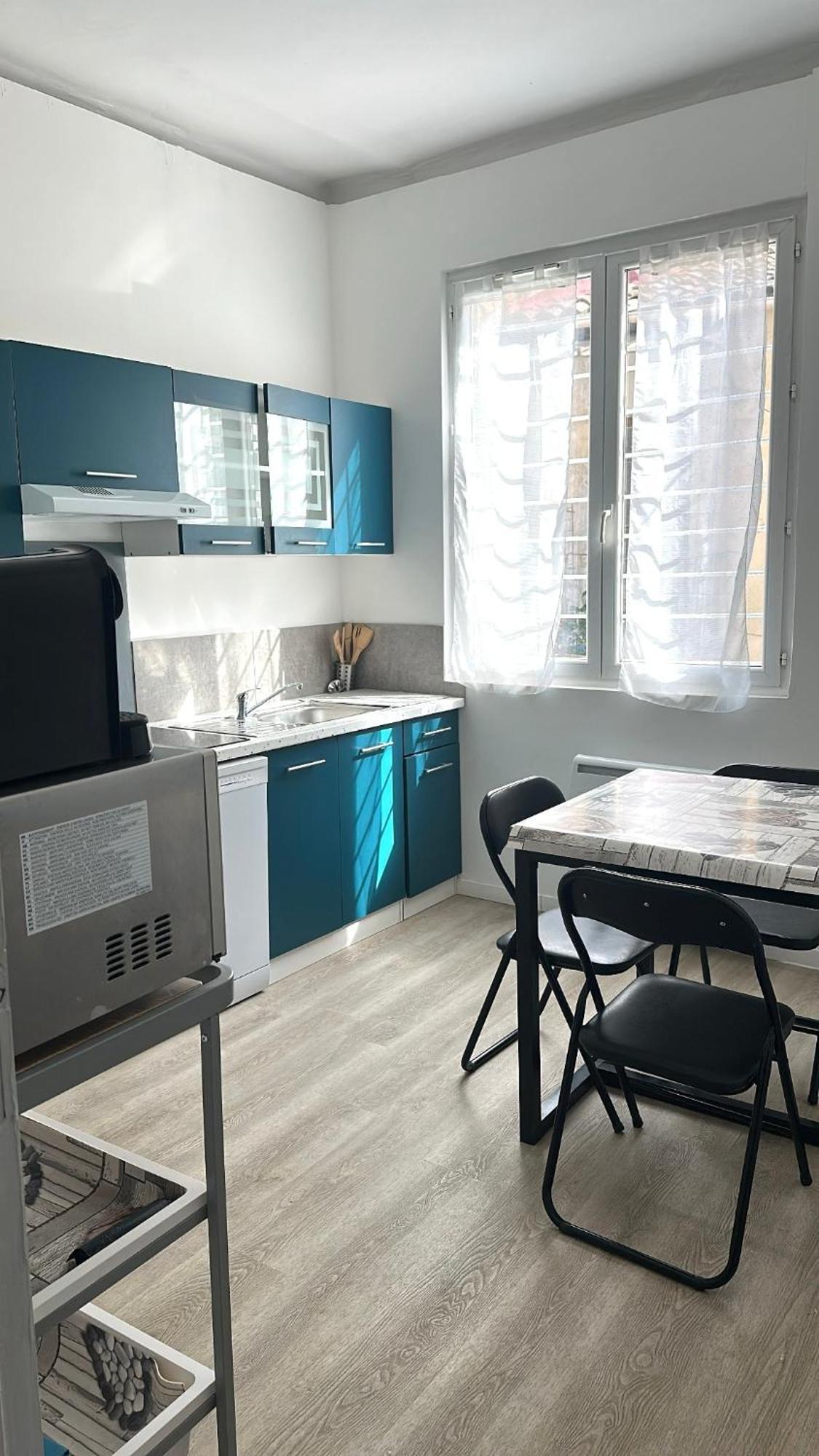 Flc - T3 Neuf - Saint-charles 1,5km - Clim Et Parking * Marseille