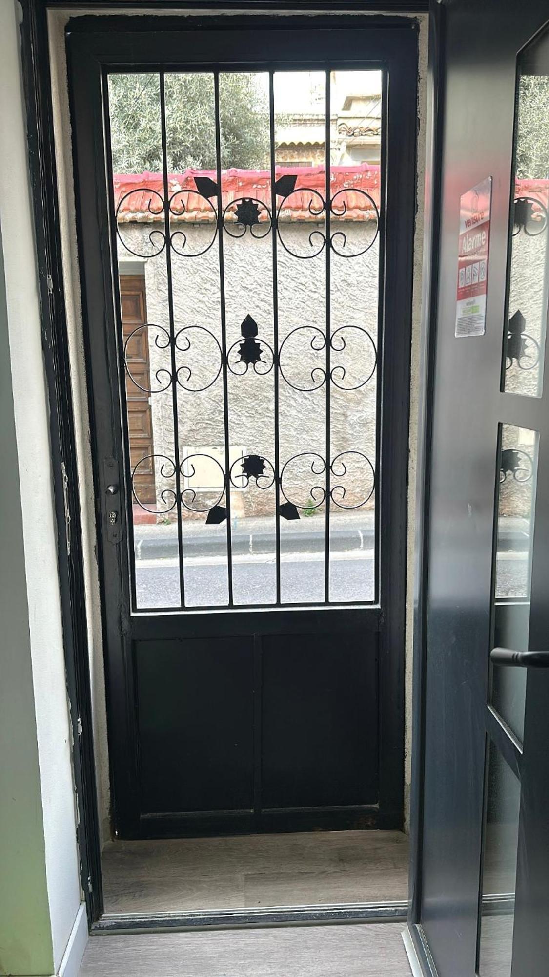 Flc - T3 Neuf - Saint-charles 1,5km - Clim Et Parking Apartamento