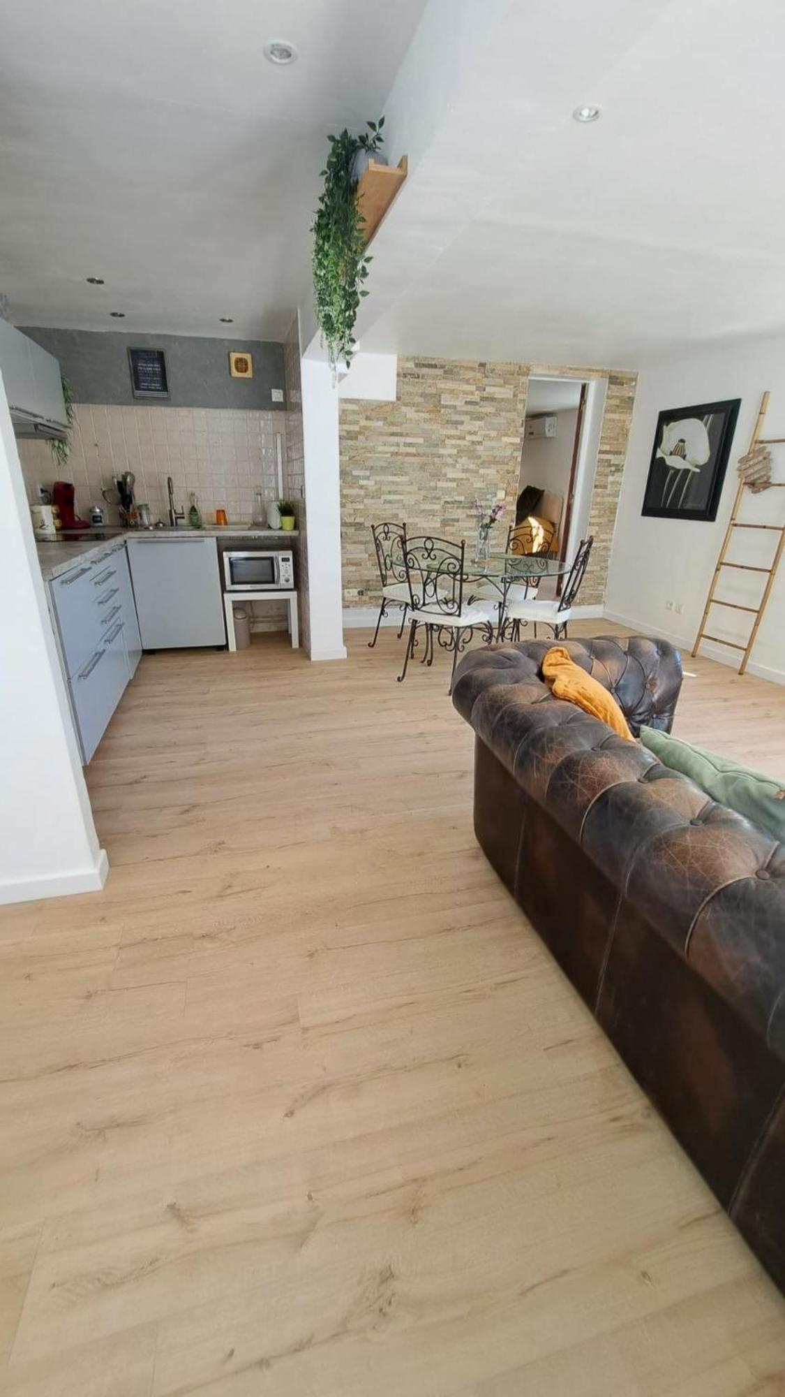 T2 Avec Terrasse Calme Absolue Dans Apartamento Marsella