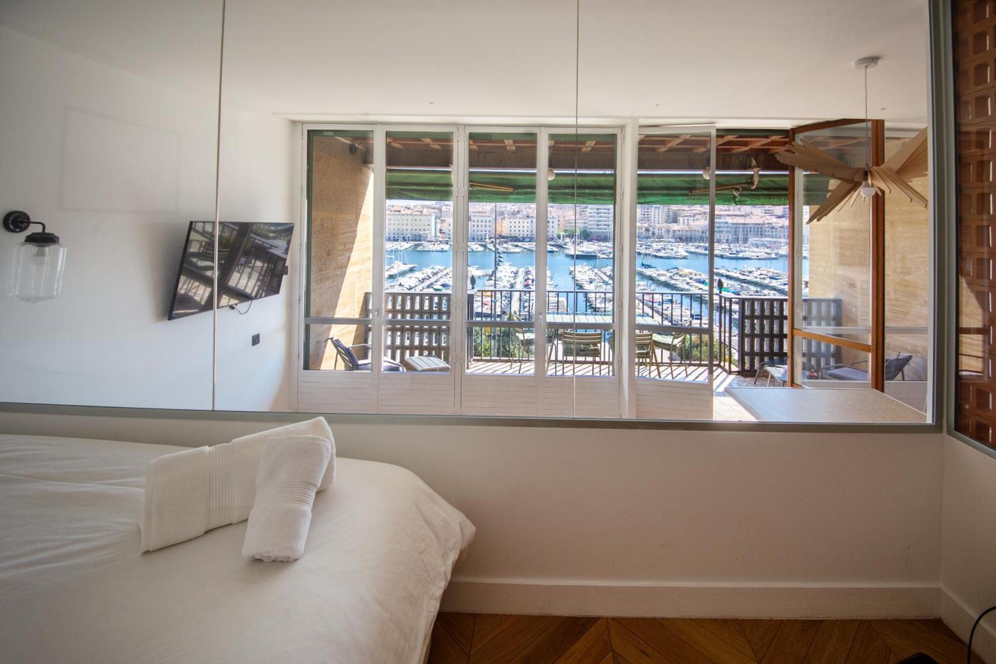 Superbe Appartement, Vue Notre Dame De La Garde, Vieux Port * Marseilles