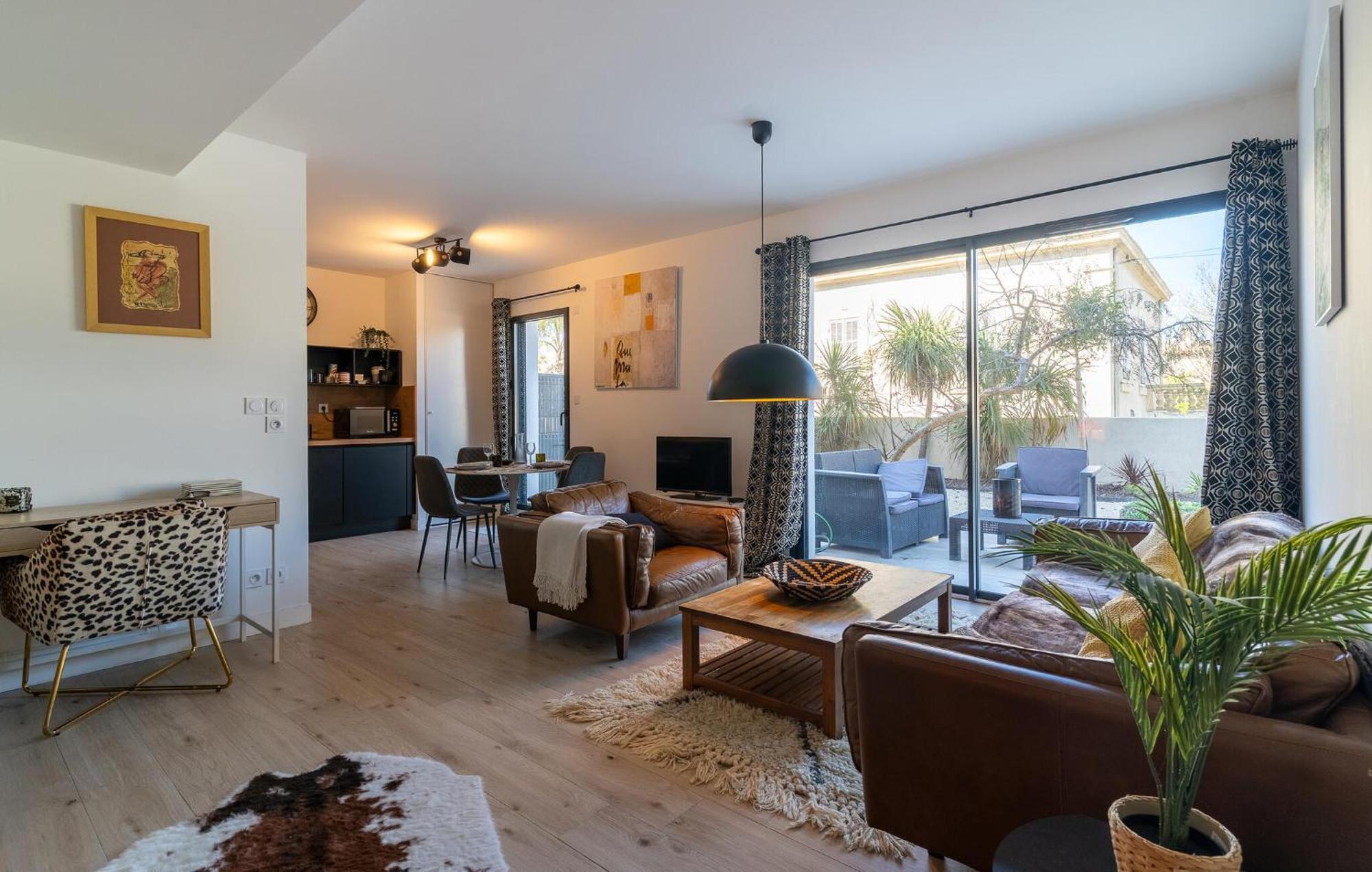 Apartment Beautiful In Marseille