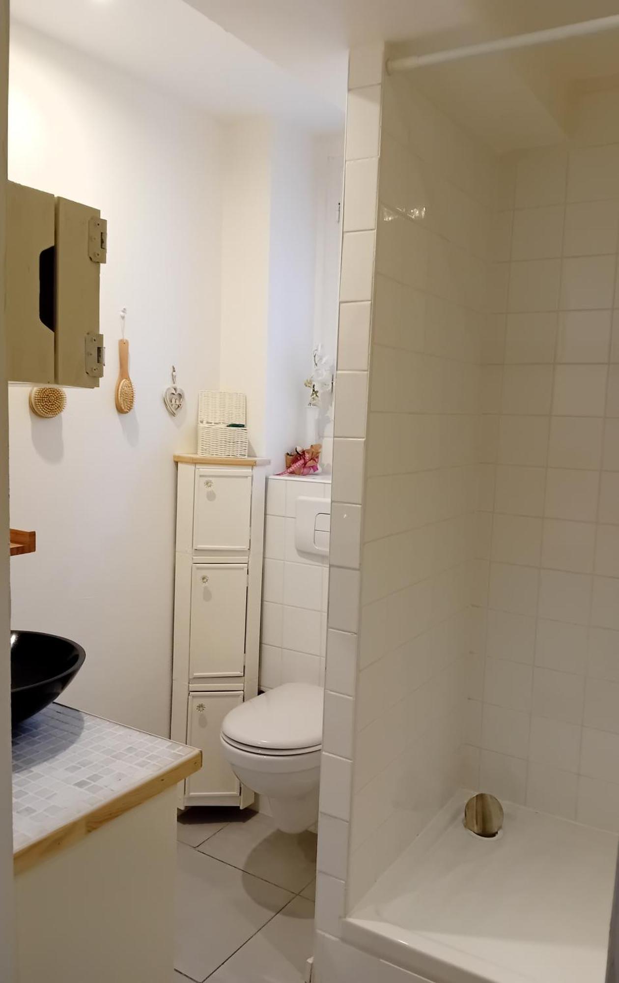 Căn hộ Chambre-Studio Independant D'Hote *