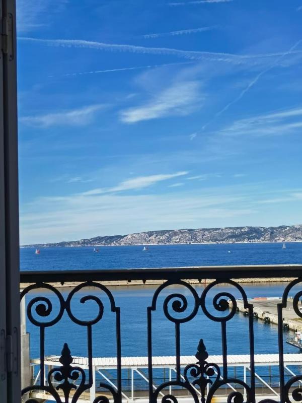 Luxueux A La Joliette Avec Vue * Marseille