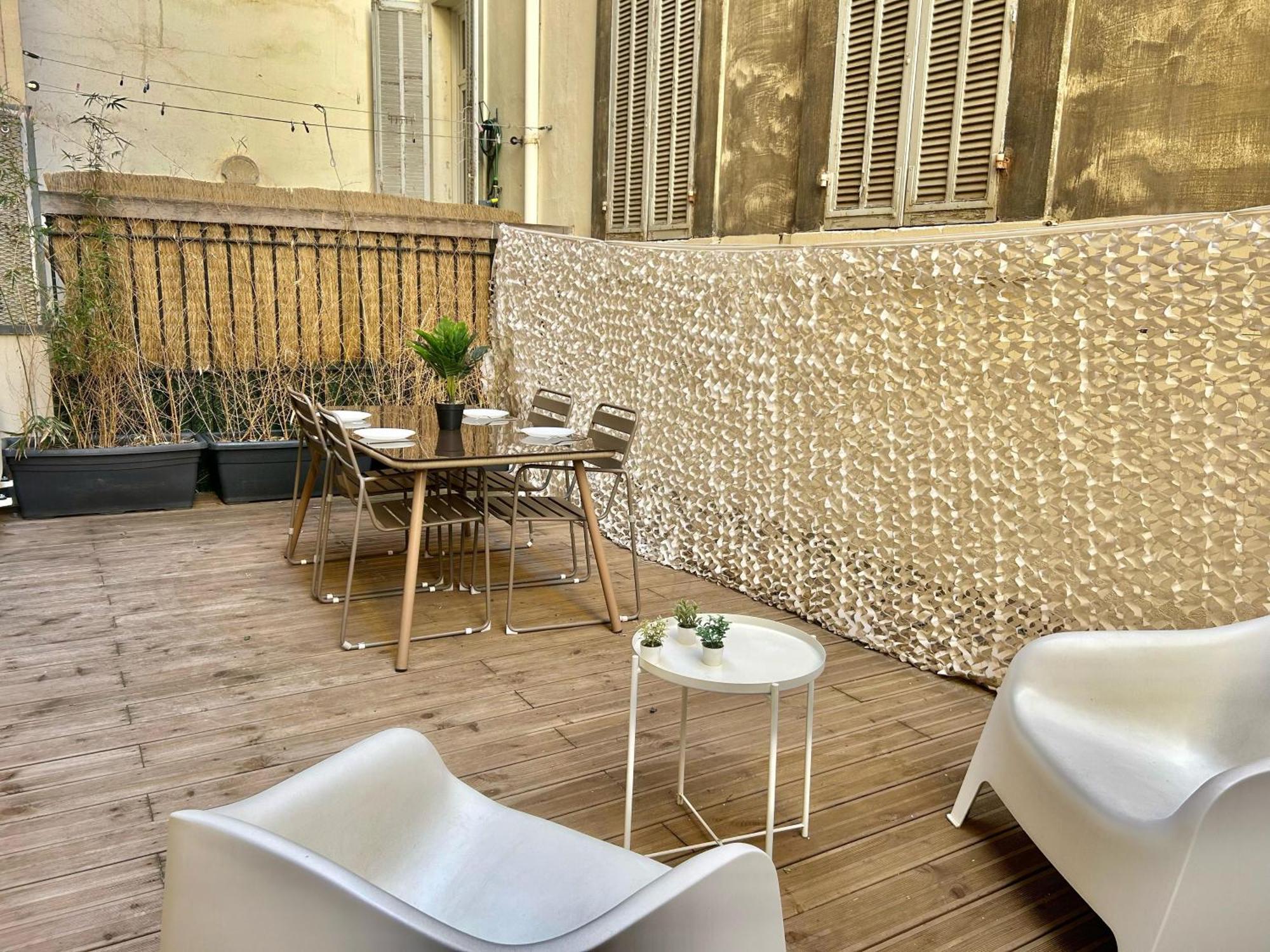 Chez Marie Et Romain- De Charme Au Coeur De La Joliette Proche Panier Centre * Marseilles